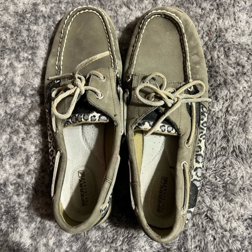 Sperry Gray Loafers with Suede Finish and Moccasin Style
